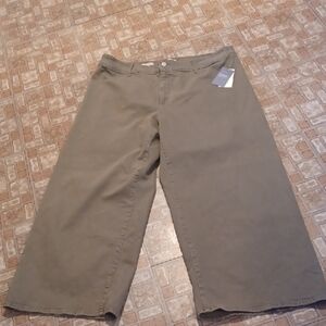Wide-Leg  Pants Universal Thread Women's Size 20 Olive Green